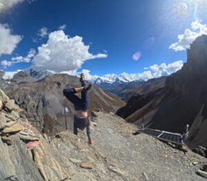 Tilicho Lake & Annapurna Circuit Trek – 16 Days